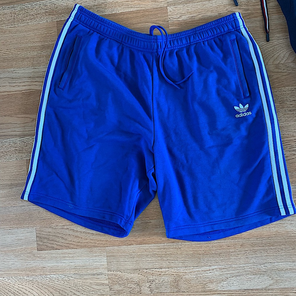 Adidas shorts 2xl